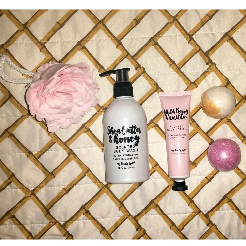 Bath & Body Gift Set